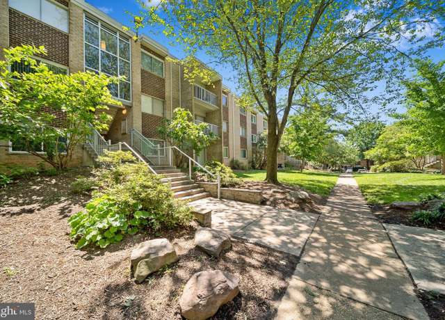 Property at 8002 Chanute Pl #8, Falls Church, VA 22042, 3 beds, 1 bath
