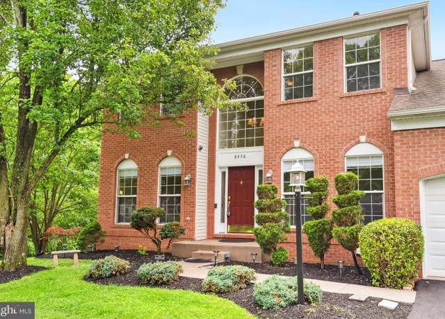 Property at 8456 Summer Breeze Pl, Manassas, VA 20112, 5 beds, 4.5 baths