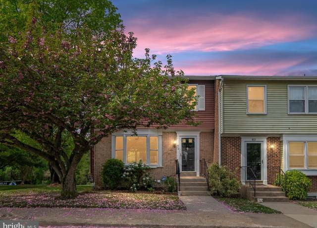 Property at 415 Colonial Ridge Ln, Arnold, MD 21012, 3 beds, 2.5 baths