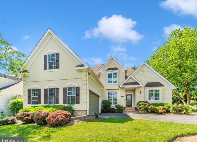Property at 11308 Country Club Rd, New Market, MD 21774, 4 beds, 2.5 baths
