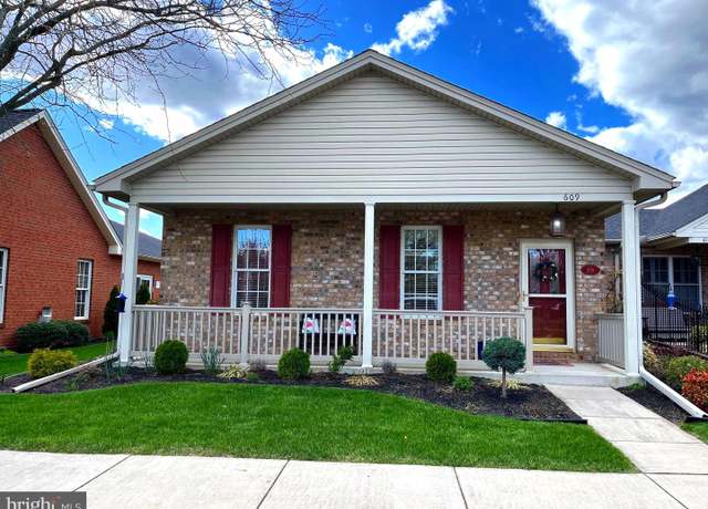 Property at 609 Observatory Dr, Hagerstown, MD 21742, 2 beds, 2 baths