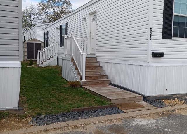 Property at 1405 Farrell Ave #325, Cherry Hill, NJ 08002, 2 beds, 1.5 baths