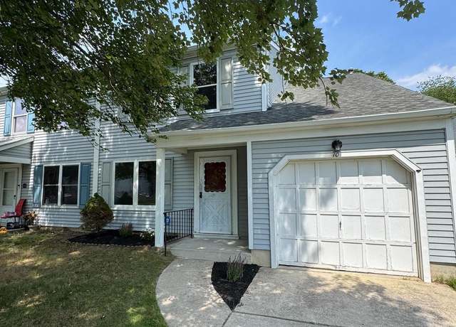 Property at 10 Woodmill Dr, Clementon, NJ 08021, 3 beds, 2.5 baths