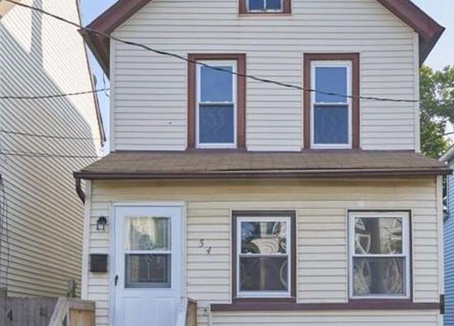 Property at 54 4th St, Highlands, NJ 07732, 3 beds, 1 bath