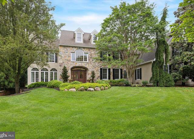 Property at 5 Greystone Cir, Newtown Square, PA 19073, 5 beds, 6 baths