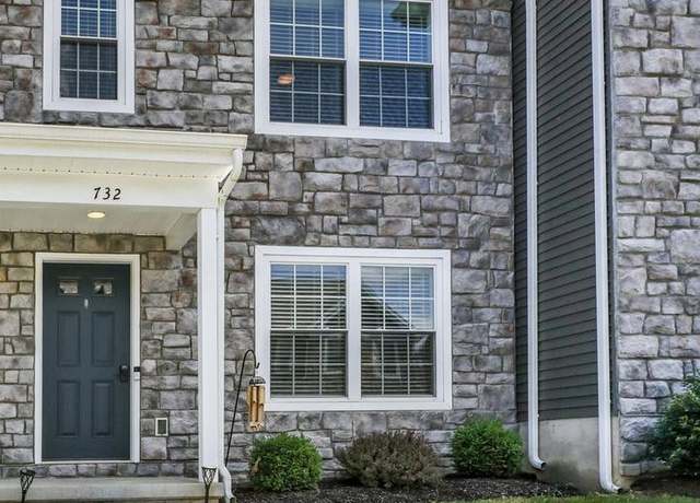 Property at 732 Farmwood Ln, Lebanon, PA 17042, 3 beds, 2.5 baths
