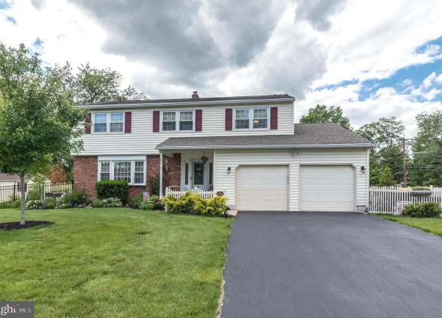 Property at 2921 Toll Gate Dr, East Norriton, PA 19403, 4 beds, 2.5 baths