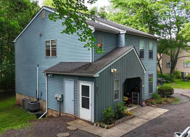 Property at 236 Jan Dr, Harleysville, PA 19438, 4 beds, 2 baths