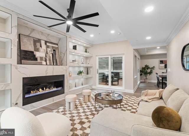 Property at 242 Montrose St, Philadelphia, PA 19147, 5 beds, 5.5 baths