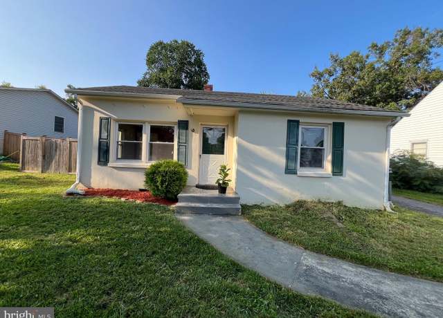 Property at 143 Dowell J Cir, Winchester, VA 22602, 3 beds, 1 bath