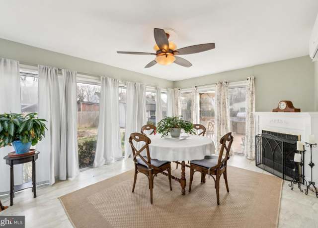 Property at 6729 Williams Dr, Alexandria, VA 22307, 4 beds, 1.5 baths