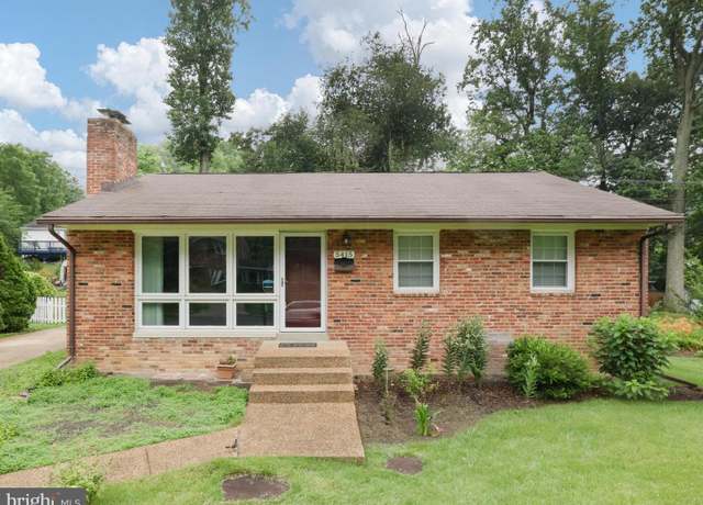 Property at 5415 Juliet St, Springfield, VA 22151, 4 beds, 2 baths