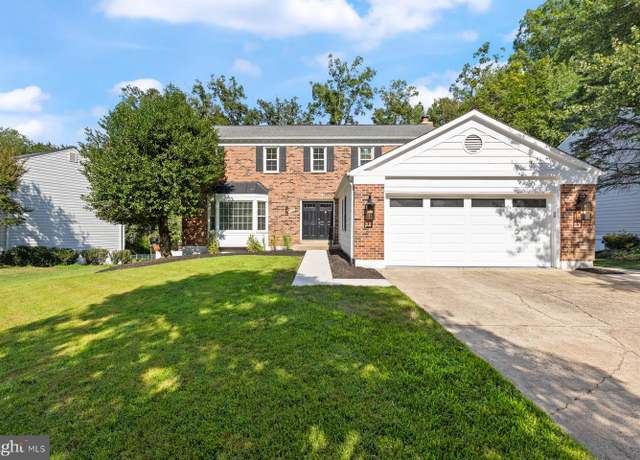 Property at 9368 Tovito Dr, Fairfax, VA 22031, 4 beds, 3.5 baths