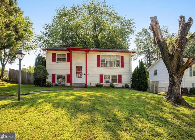 Property at 14307 Birchdale Ave, Woodbridge, VA 22193, 4 beds, 2 baths