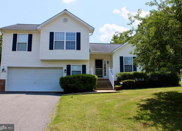 Property at 2410 Pittston Rd, Fredericksburg, VA 22408, 4 beds, 2.5 baths