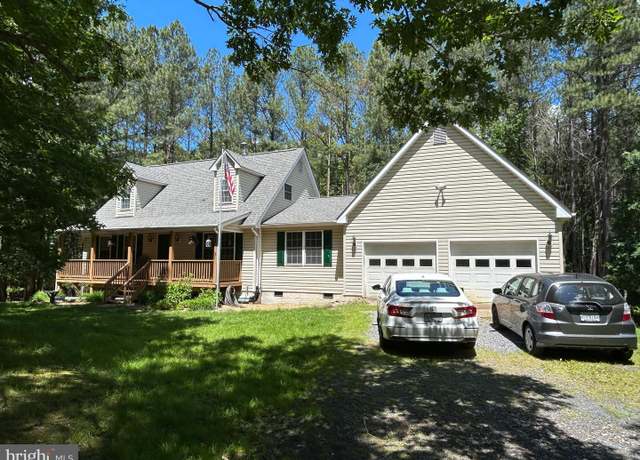 Property at 76 Red Burke Ct, Front Royal, VA 22630, 3 beds, 2.5 baths