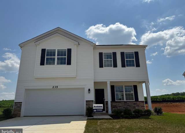 Property at 235 Orpington Dr, Martinsburg, WV 25403, 4 beds, 2.5 baths