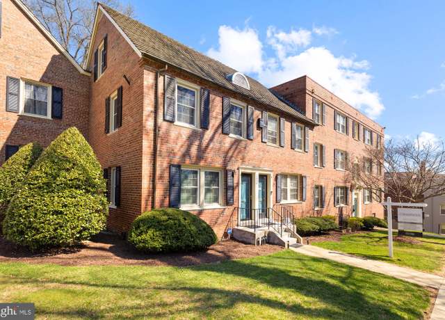 Property at 2030 37th St SE Unit B, Washington, DC 20020, 2 beds, 1 bath