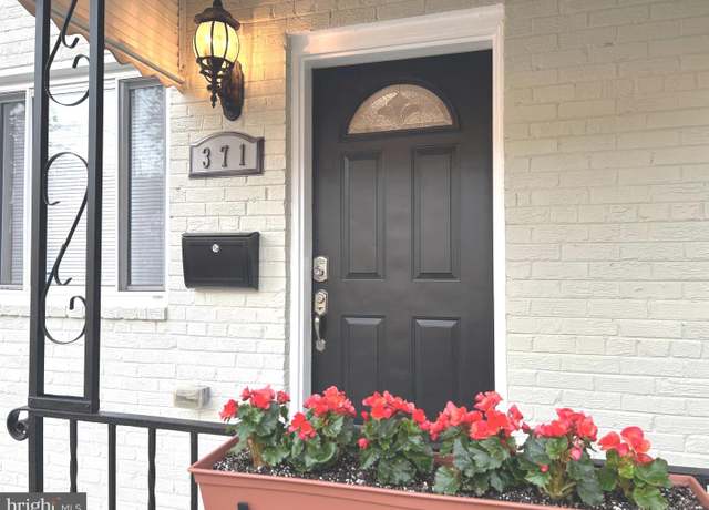 Property at 371 Chaplin St SE, Washington, DC 20019, 3 beds, 2.5 baths