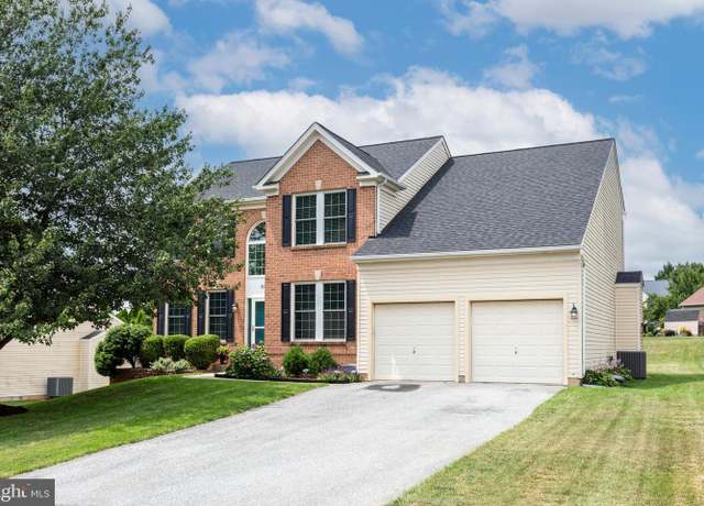 Property at 873 Eden Farm Cir, Westminster, MD 21157, 4 beds, 2.5 baths