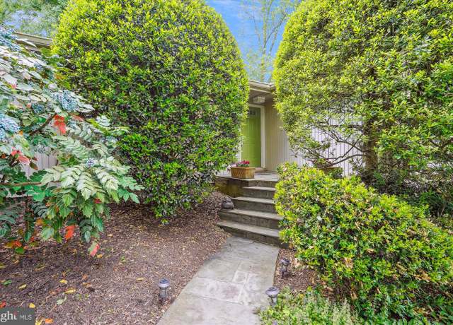 Property at 11632 Danville Dr, North Bethesda, MD 20852, 3 beds, 2.5 baths