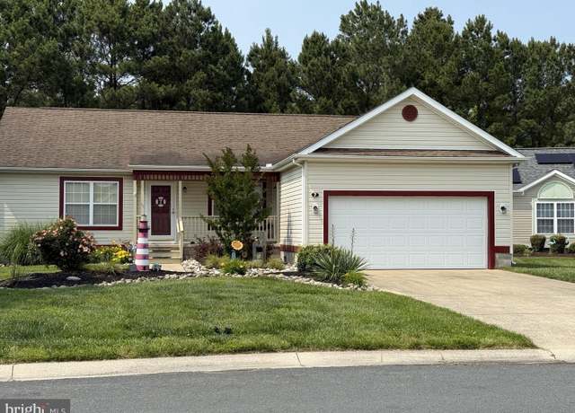 Property at 7 Blue Heron Cir, Berlin, MD 21811, 3 beds, 2 baths