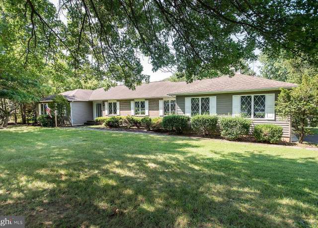 Property at 26 Georgetown Rd, Bordentown, NJ 08505, 3 beds, 2.5 baths