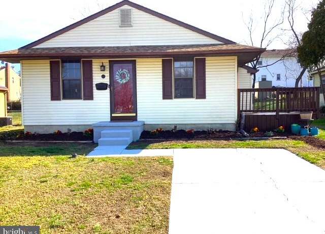 Property at 440 Tinsman Ave, Pennsauken, NJ 08110, 3 beds, 1 bath