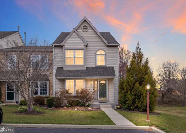 Property at 163 Cambridge Cir #78, Kennett Square, PA 19348, 3 beds, 2.5 baths