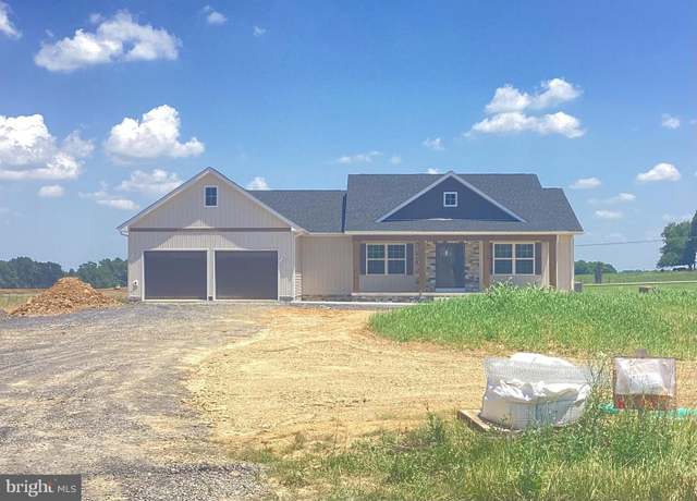 Property at 8639 Regal Dr, Mercersburg, PA 17236, 3 beds, 2 baths