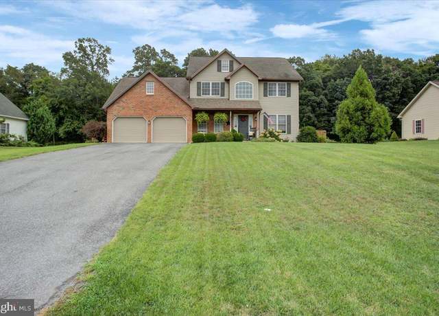 Property at 180 Stony Point Ave, Shippensburg, PA 17257, 4 beds, 2.5 baths