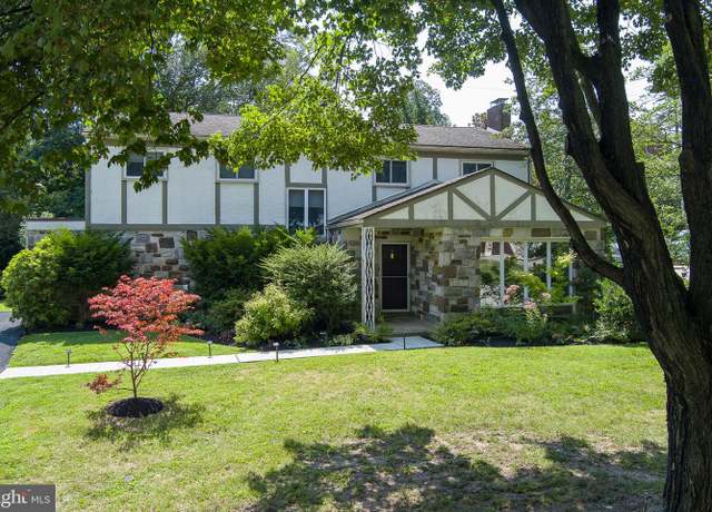 Property at 6 W Dartmouth Rd, Bala Cynwyd, PA 19004, 4 beds, 2.5 baths