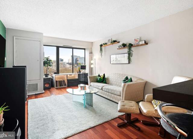 Property at 2001 Hamilton St #922, Philadelphia, PA 19130, 1 bed, 1 bath