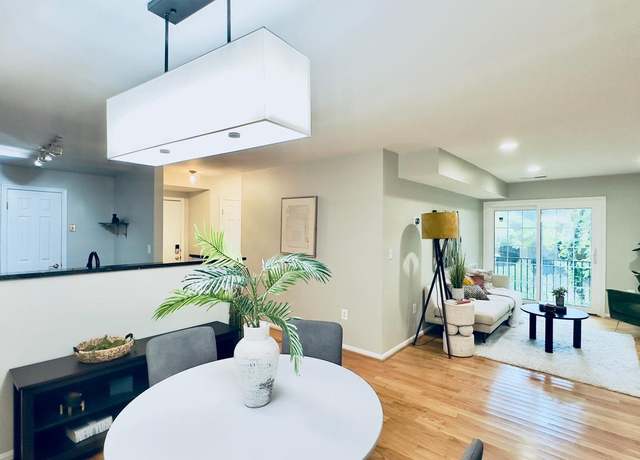 Property at 2050 N Calvert St #106, Arlington, VA 22201, 2 beds, 2 baths