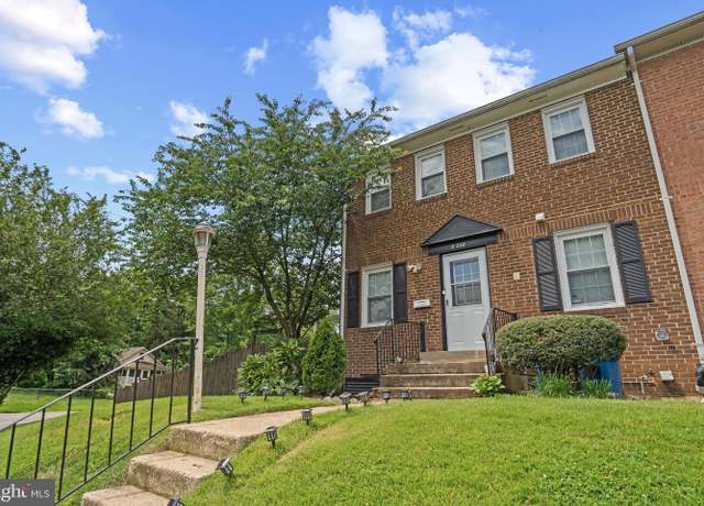 Property at 8228 Mcclelland Pl, Alexandria, VA 22309, 3 beds, 3.5 baths