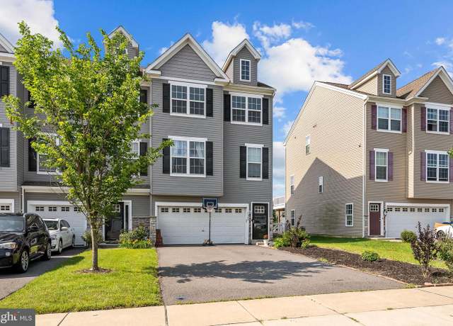 Property at 1340 Carrick Ct, Middletown, DE 19709, 3 beds, 3.5 baths