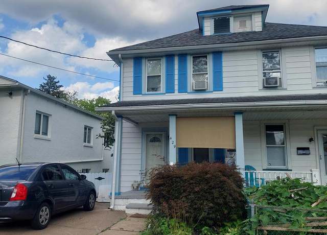 Property at 429 Poplar St, Delanco, NJ 08075, 2 beds, 1 bath