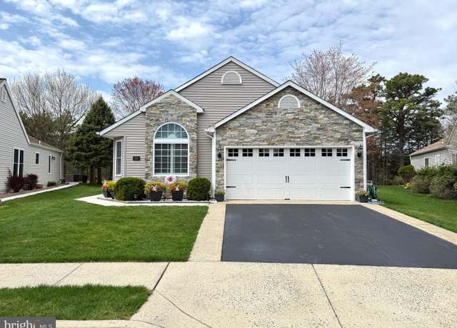 Property at 30 Carmacks Way, Toms River, NJ 08757, 2 beds, 2 baths