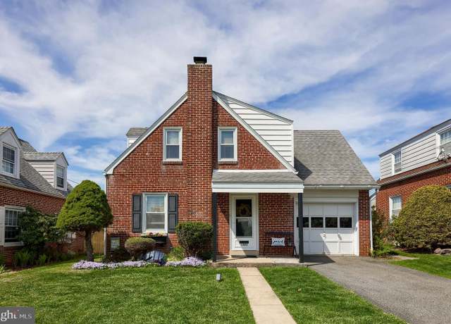 Property at 1443 Lacrosse Ave, Reading, PA 19607, 3 beds, 2 baths