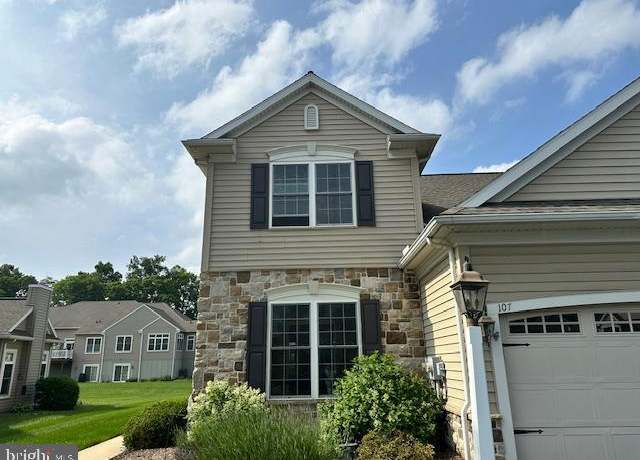Property at 107 Bluebell Dr, Mechanicsburg, PA 17050, 3 beds, 2.5 baths