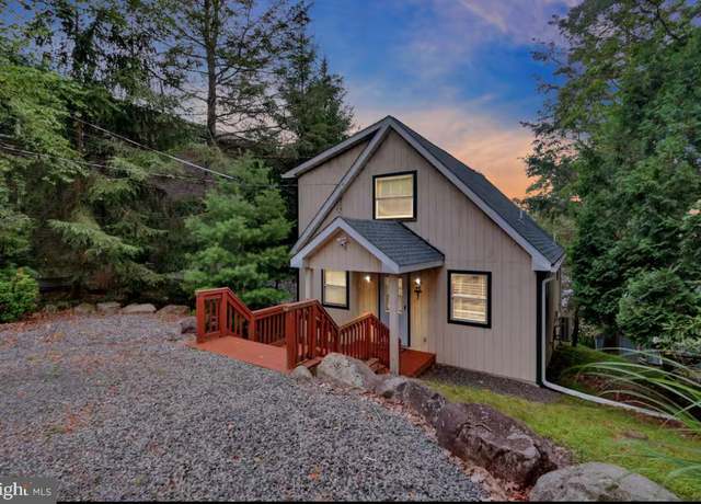 Property at 114 S Lake Dr, Lake Harmony, PA 18624, 3 beds, 2 baths