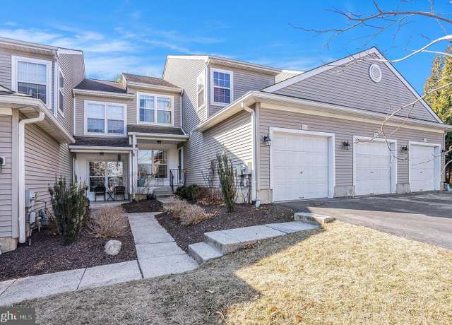 Property at 112 Bellwood Ct #3703, Phoenixville, PA 19460, 4 beds, 2.5 baths