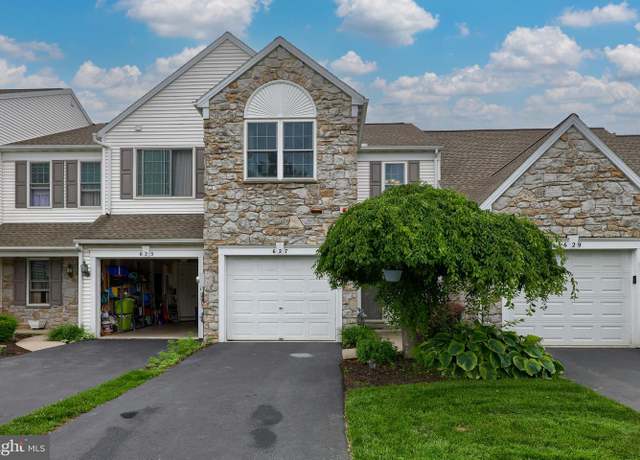 Property at 627 Springhouse Ln, Hummelstown, PA 17036, 3 beds, 3.5 baths