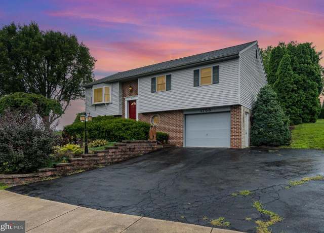 Property at 1755 Southport Dr, Lancaster, PA 17603, 3 beds, 1.5 baths