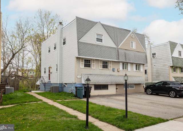 Property at 1721 N Hills Dr, Norristown, PA 19401, 3 beds, 1.5 baths