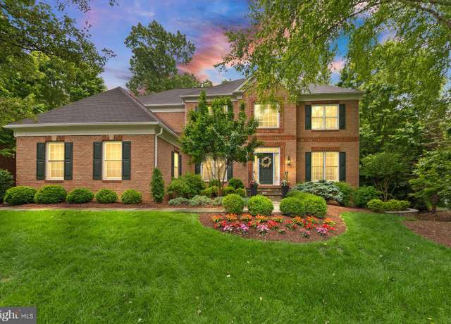 Property at 12019 Wandabury Rd, Oakton, VA 22124, 5 beds, 4.5 baths