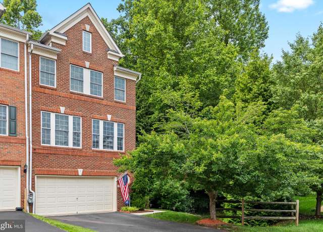 Property at 20362 Center Brook Sq, Sterling, VA 20165, 3 beds, 3 baths