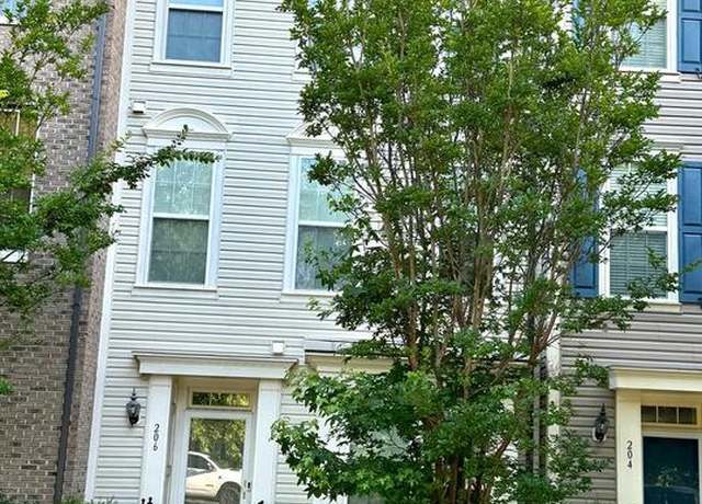 Property at 206 Shields Rd, Stafford, VA 22554, 3 beds, 2.5 baths