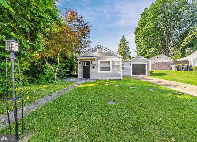 Property at 1615 W Willow Run Dr, Wilmington, DE 19805, 2 beds, 1 bath