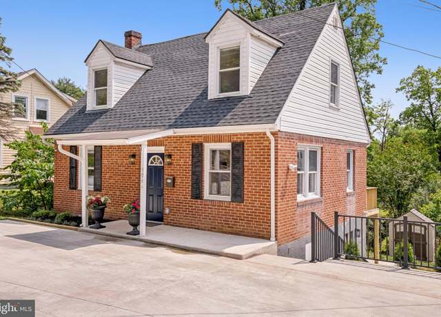 Property at 304 Maiden Choice Ln, Catonsville, MD 21228, 4 beds, 4.5 baths